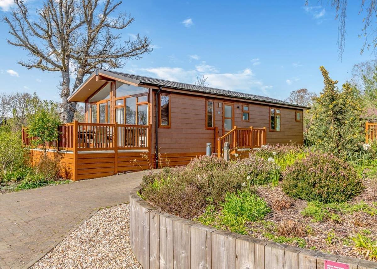 Wareham Forest Lodge Retreat Lytchett Minster 외부 사진